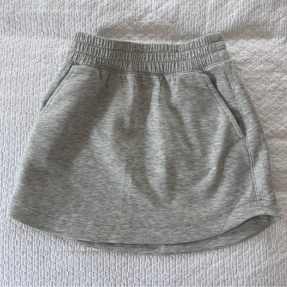 Abercrombie YPB neoKNIT mini skirt; heather gray
